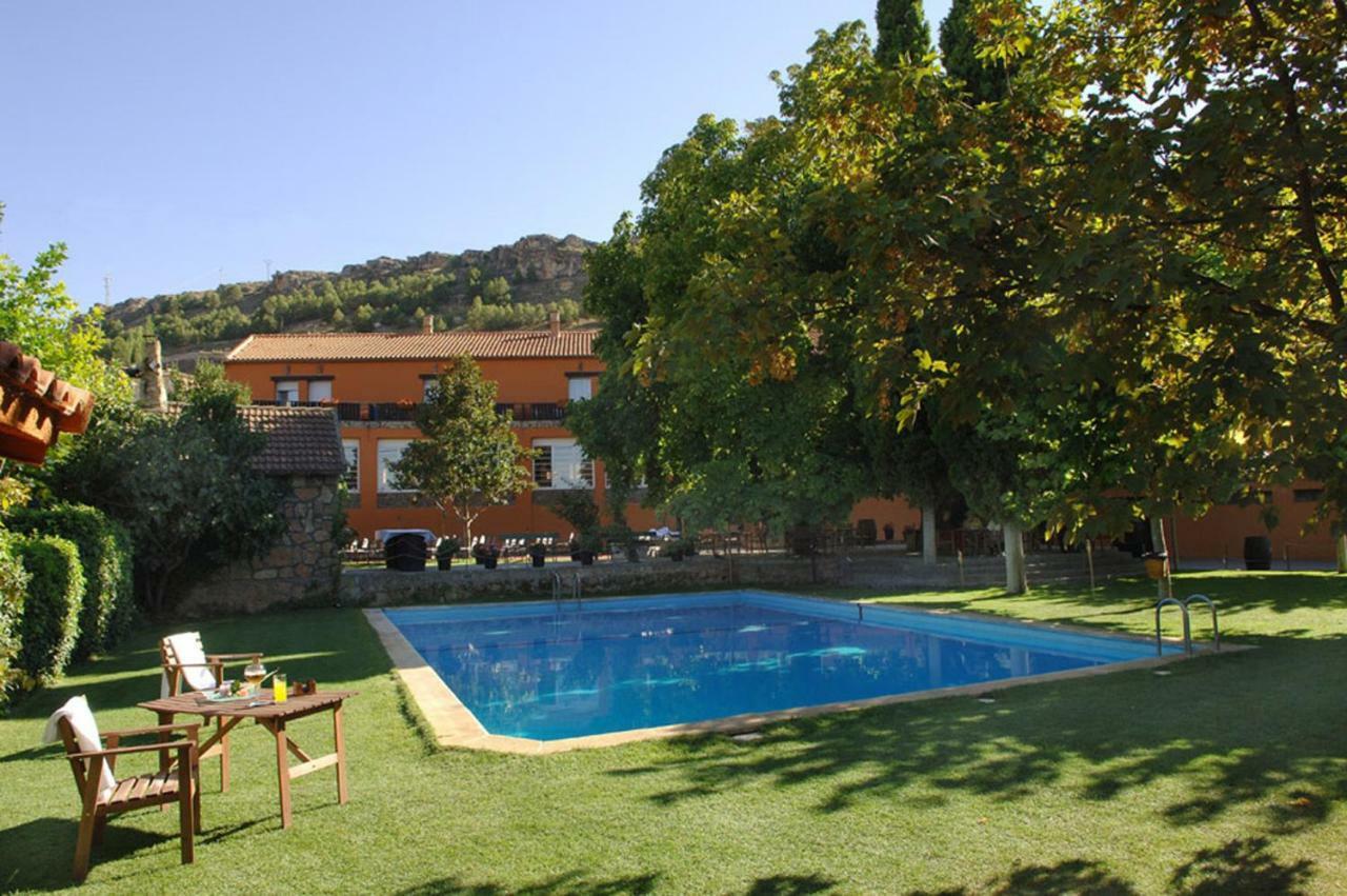 Hotel Rio Piedra Nuevalos Exterior photo